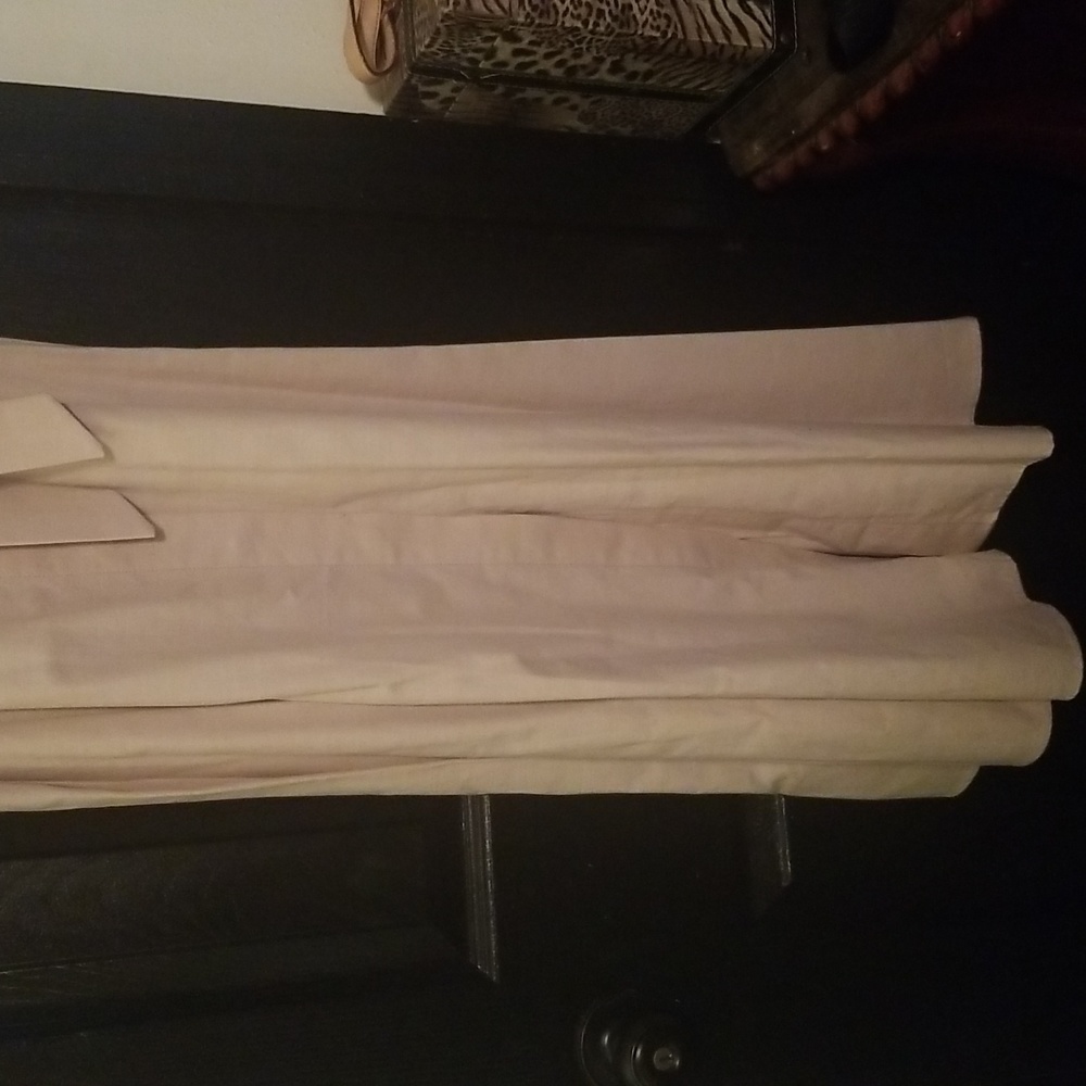 Classic Cream Tie-Waist Shirt Dress - Picture 3 of 10